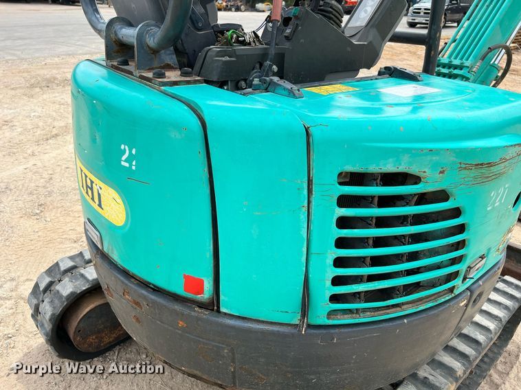 image for item LF9477 2015 IHI 25VX3  mini excavator