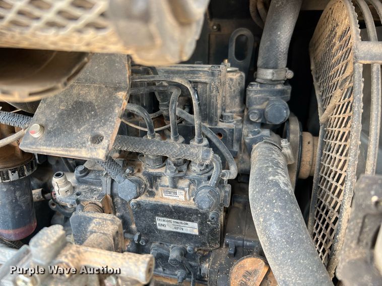 image for item LF9477 2015 IHI 25VX3  mini excavator