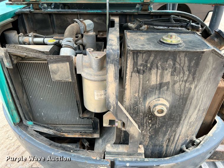 image for item LF9477 2015 IHI 25VX3  mini excavator