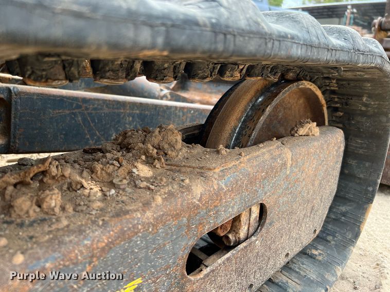 image for item LF9477 2015 IHI 25VX3  mini excavator