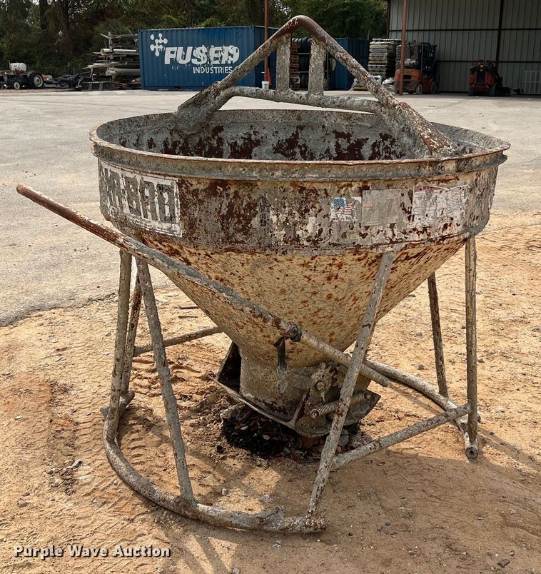 image for item LF9481 Gar-Bro  concrete bucket