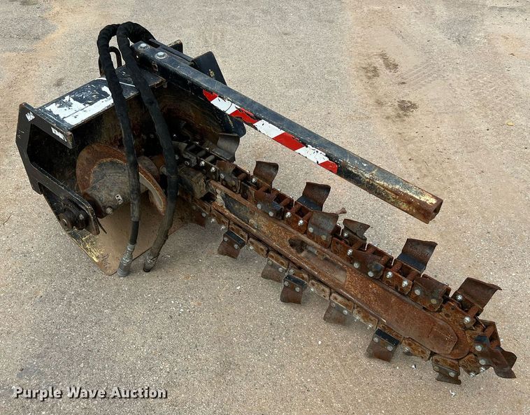 image for item LF9482 2010 Ditch Witch  compact utility loader trencher