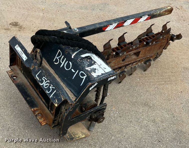 image for item LF9482 2010 Ditch Witch  compact utility loader trencher