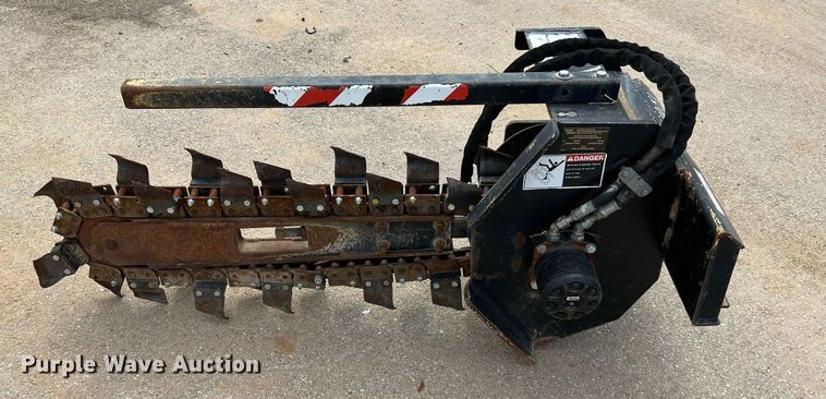 image for item LF9482 2010 Ditch Witch  compact utility loader trencher