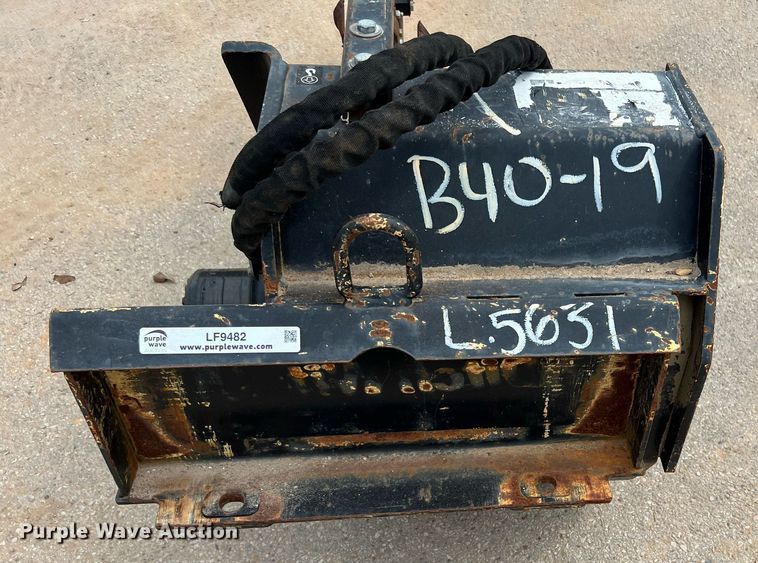 image for item LF9482 2010 Ditch Witch  compact utility loader trencher