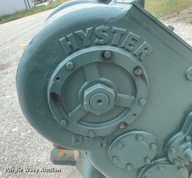 image for item LH9776 1966 Hyster D7H winch