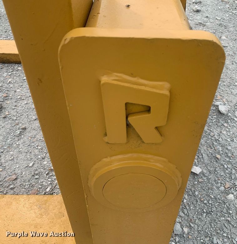 image for item LH9777 Rockland 59