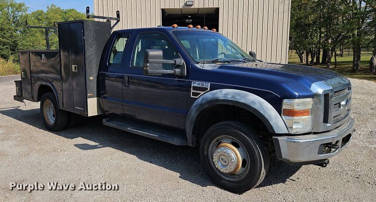 image for item LM9138 2008 Ford F450 Super Duty XLT  SuperCab utility / service truck