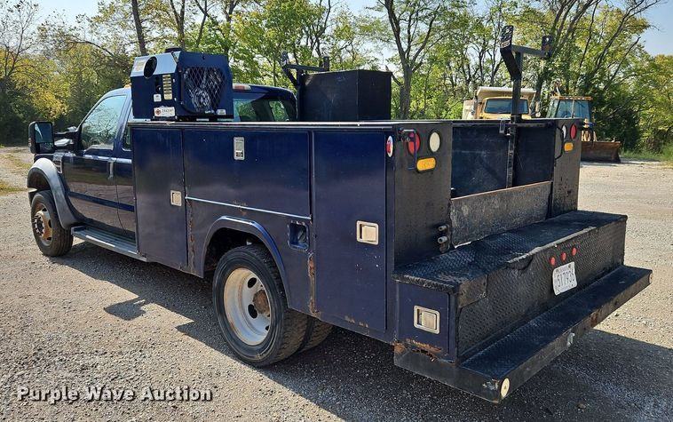 image for item LM9138 2008 Ford F450 Super Duty XLT  SuperCab utility / service truck