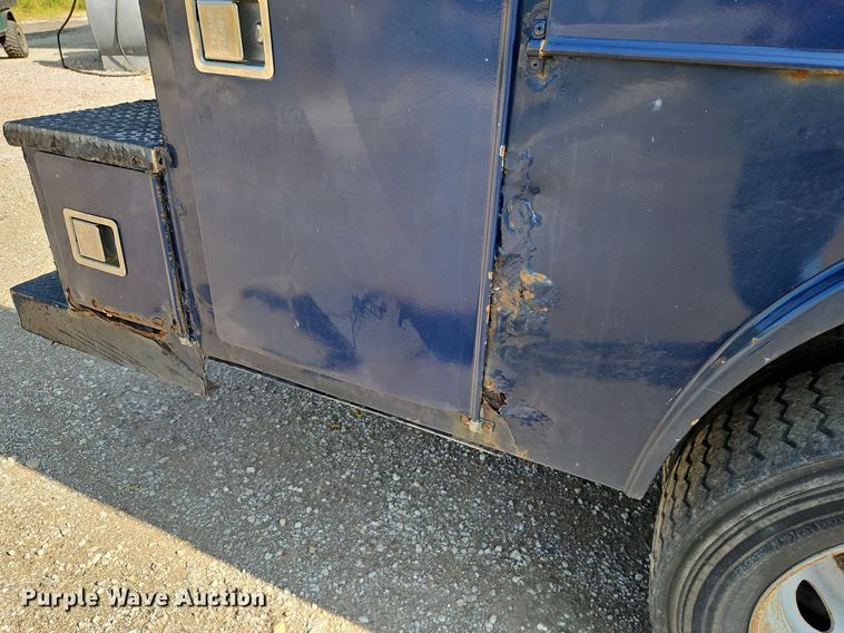 image for item LM9138 2008 Ford F450 Super Duty XLT  SuperCab utility / service truck