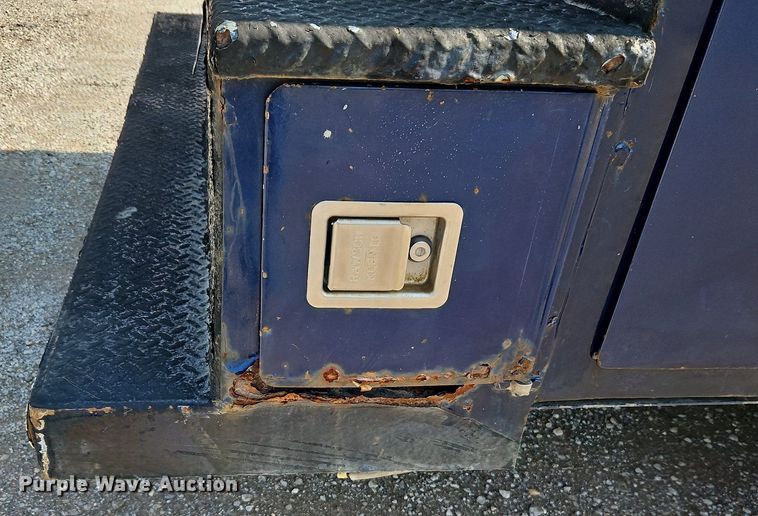 image for item LM9138 2008 Ford F450 Super Duty XLT  SuperCab utility / service truck