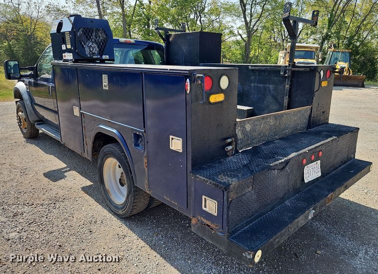 image for item LM9138 2008 Ford F450 Super Duty XLT  SuperCab utility / service truck