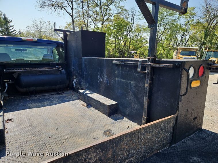 image for item LM9138 2008 Ford F450 Super Duty XLT  SuperCab utility / service truck