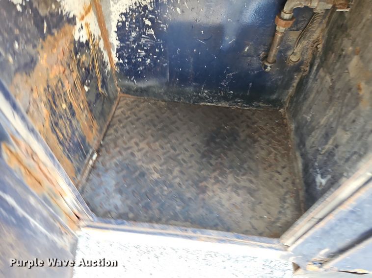 image for item LM9138 2008 Ford F450 Super Duty XLT  SuperCab utility / service truck