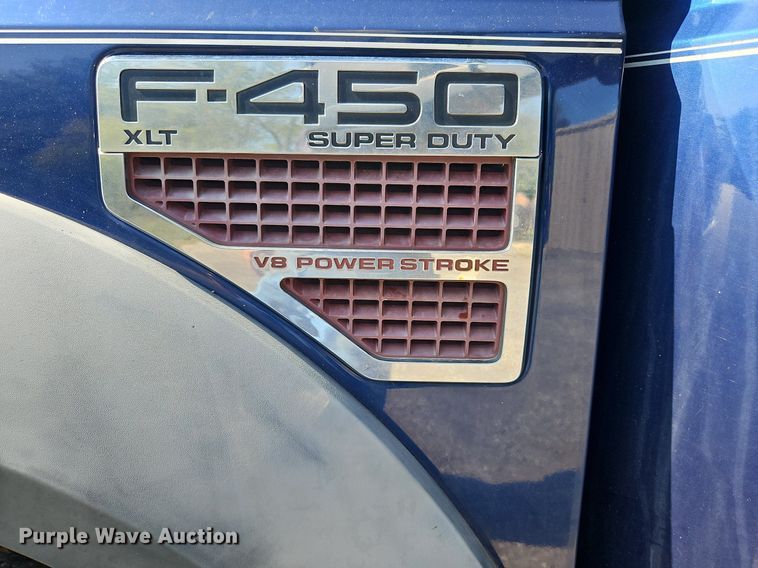 image for item LM9138 2008 Ford F450 Super Duty XLT  SuperCab utility / service truck