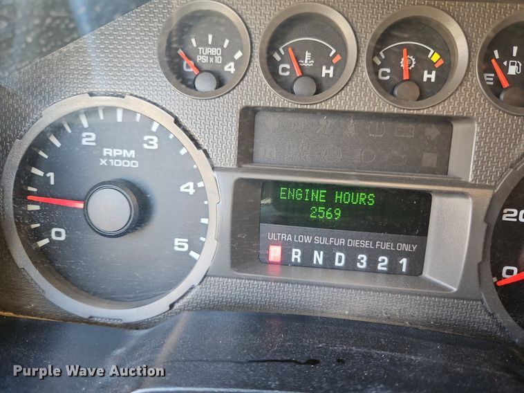 image for item LM9138 2008 Ford F450 Super Duty XLT  SuperCab utility / service truck