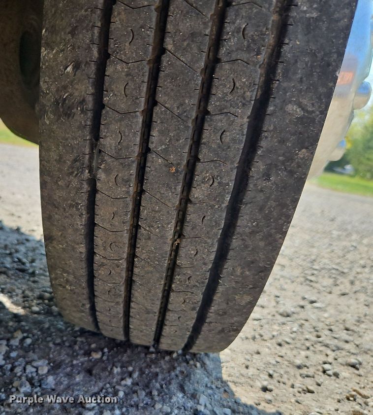 image for item LM9138 2008 Ford F450 Super Duty XLT  SuperCab utility / service truck