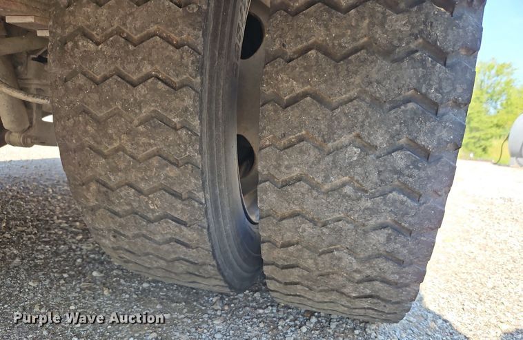 image for item LM9138 2008 Ford F450 Super Duty XLT  SuperCab utility / service truck