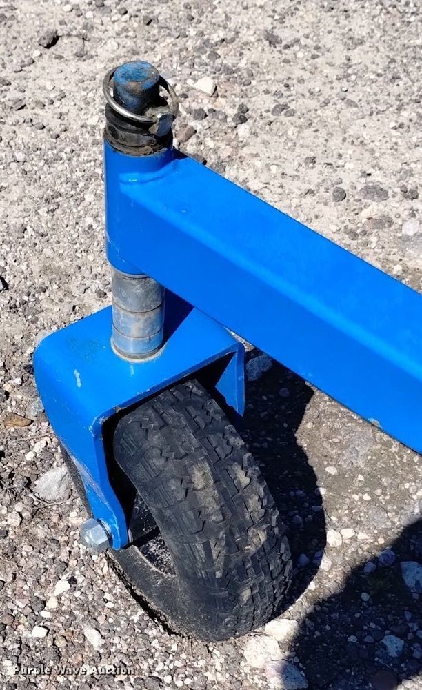 image for item LN9804 2023 TopCat SSM72-S skid steer finish mower