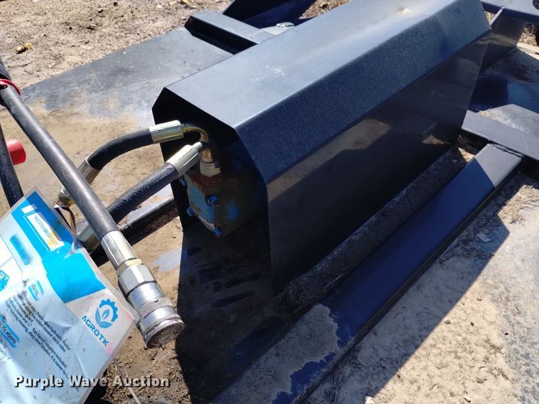 image for item LN9806 Agrotk SSRC72 skid steer rotary mower