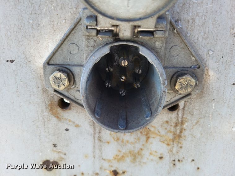 image for item LS9720 2000 Ford F550 Super Duty XL  bucket truck