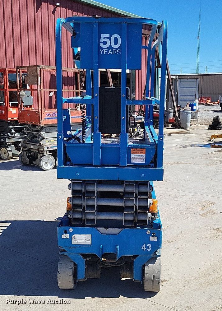 image for item LS9721 2016 Genie GS-1930  scissor lift