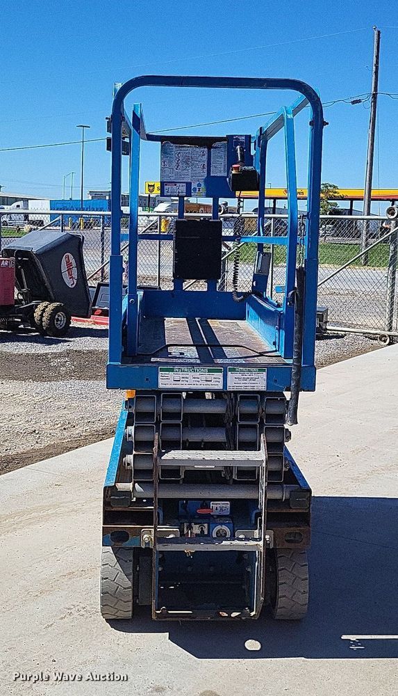 image for item LS9721 2016 Genie GS-1930  scissor lift