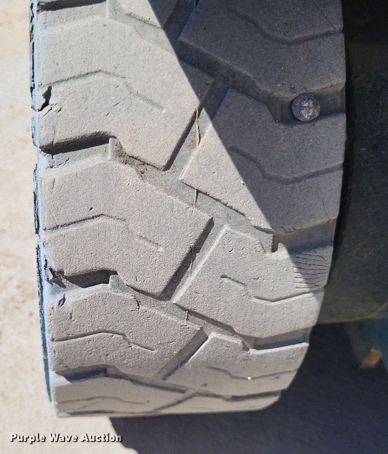 image for item LS9721 2016 Genie GS-1930  scissor lift