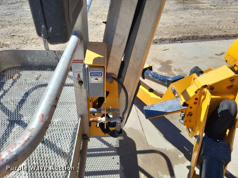 image for item LS9722 2017 Haulotte 3522A  boom lift