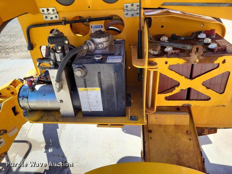 image for item LS9722 2017 Haulotte 3522A  boom lift