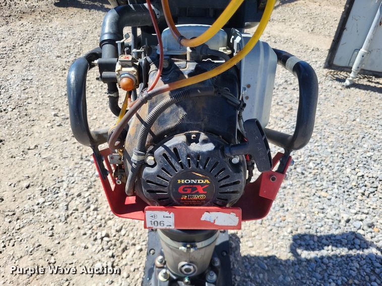 image for item LS9723 2015 Chicago Pneumatic MS695  plate compactor