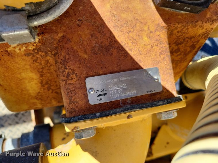 image for item LS9724 2012 Vermeer MX240   fluid mixer