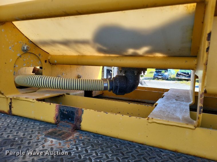 image for item LS9724 2012 Vermeer MX240   fluid mixer