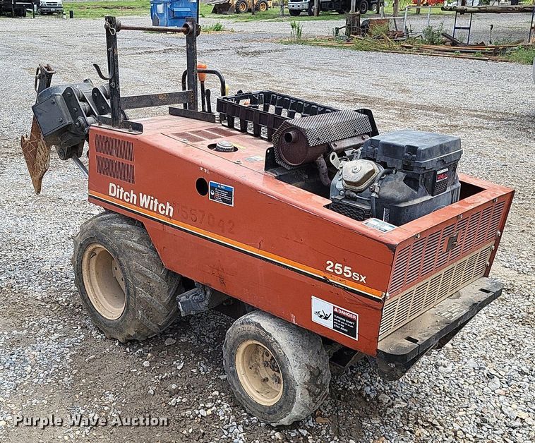 image for item LS9728 2005 Ditch Witch 255SXH  cable plow