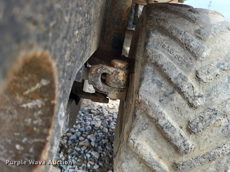 image for item LS9728 2005 Ditch Witch 255SXH  cable plow