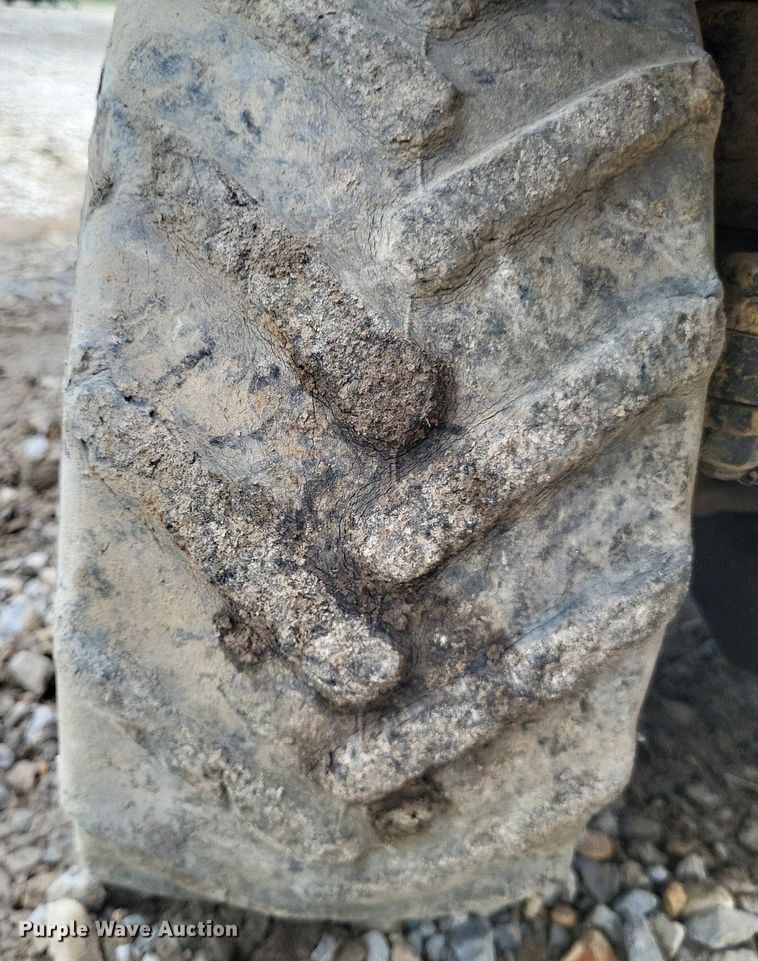 image for item LS9728 2005 Ditch Witch 255SXH  cable plow