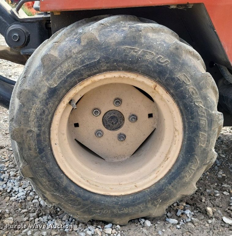 image for item LS9728 2005 Ditch Witch 255SXH  cable plow