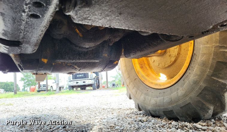 image for item LS9729 1968 John Deere 544  wheel loader