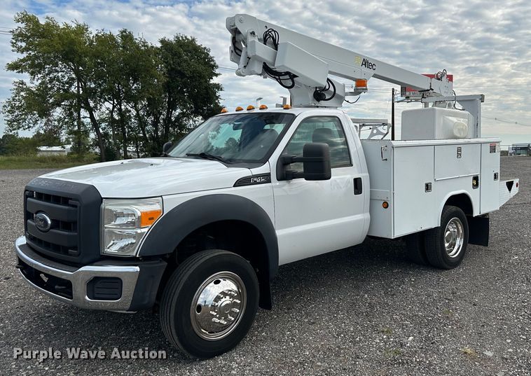 image for item LV9032 2012 Ford F450 Super Duty XL bucket truck