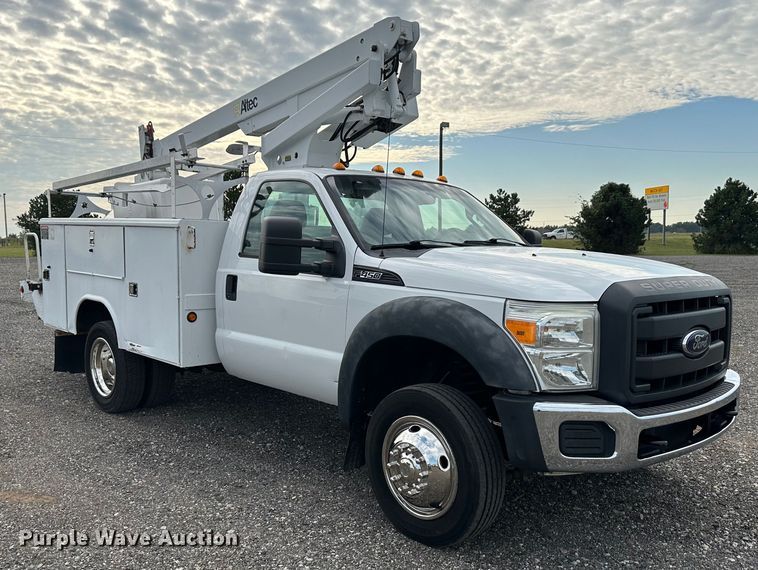 image for item LV9032 2012 Ford F450 Super Duty XL bucket truck
