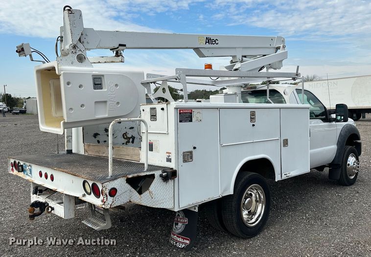 image for item LV9032 2012 Ford F450 Super Duty XL bucket truck
