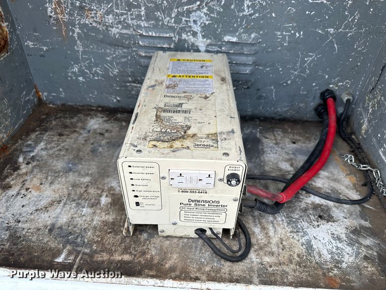 image for item LV9032 2012 Ford F450 Super Duty XL bucket truck