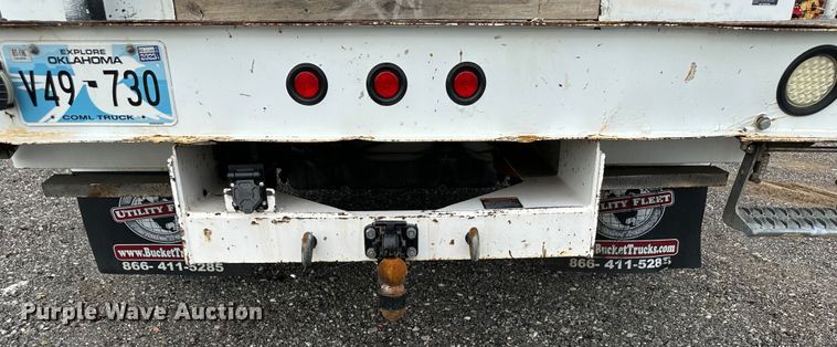 image for item LV9032 2012 Ford F450 Super Duty XL bucket truck