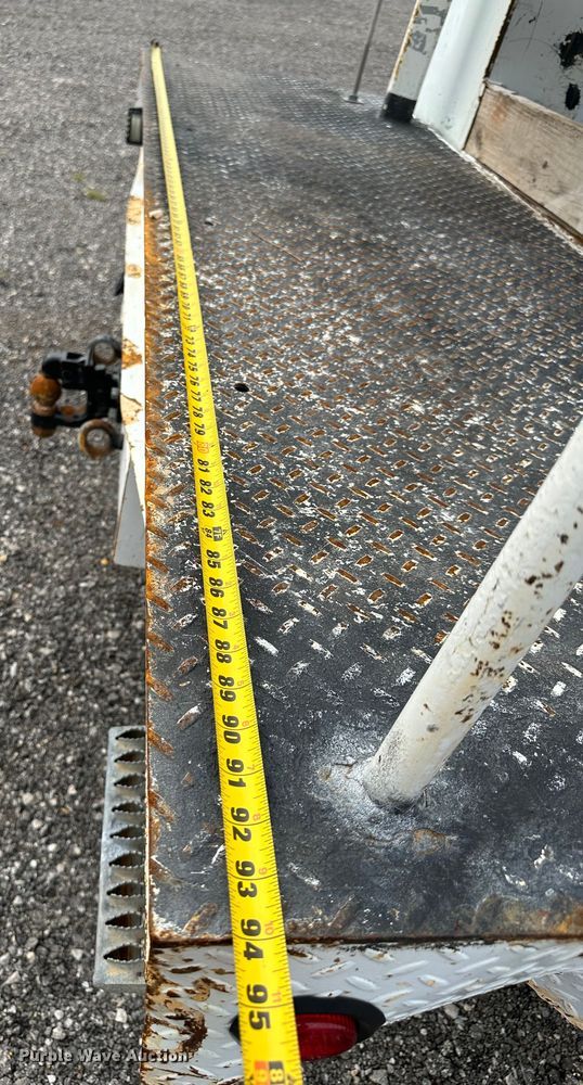 image for item LV9032 2012 Ford F450 Super Duty XL bucket truck