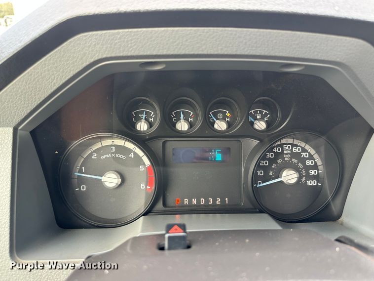 image for item LV9032 2012 Ford F450 Super Duty XL bucket truck