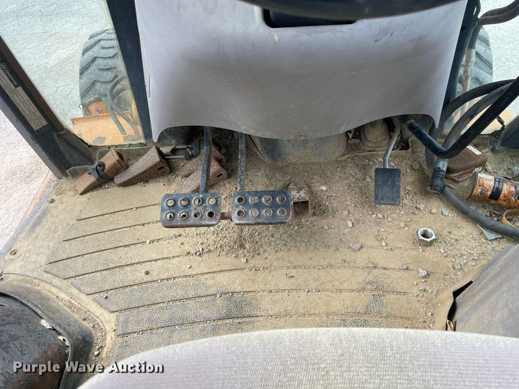 image for item LV9794 2001 Case 580M  backhoe