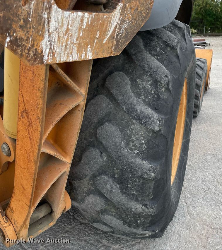 image for item LV9794 2001 Case 580M  backhoe