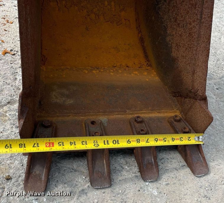 image for item LV9795 2000 Case 860 Turbo  trencher