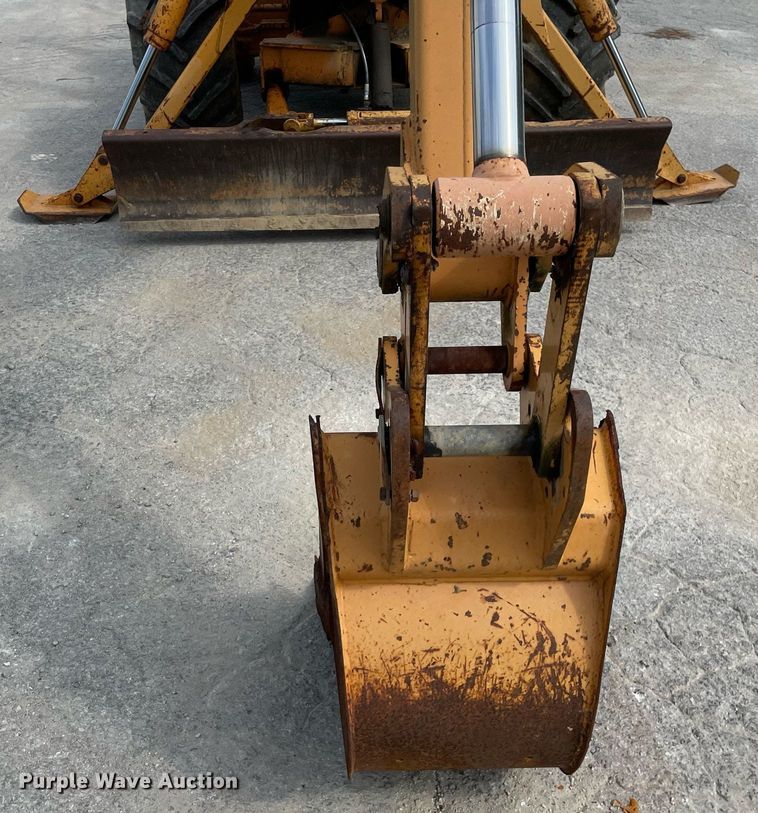 image for item LV9795 2000 Case 860 Turbo  trencher