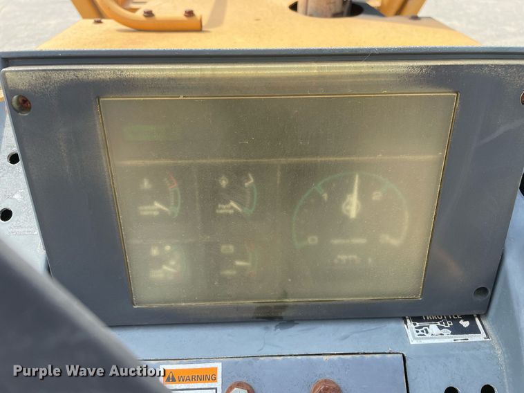 image for item LV9795 2000 Case 860 Turbo  trencher